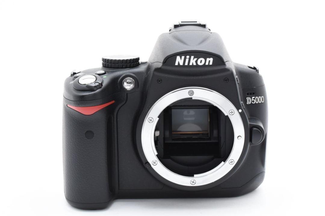 大人気】Nikon ニコン D5000 レンズキット デジタル一眼カメラ