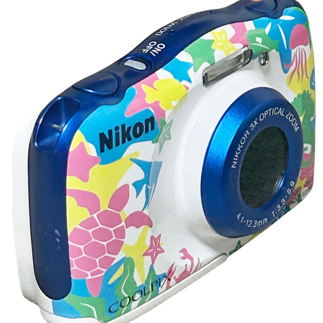 美品　箱付き　Nikon COOLPIX W100 Marin 防水機能