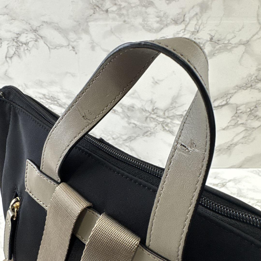 RADLEY ラドリー ナイロン×PUレザー スクエア型 リュック バックパック
