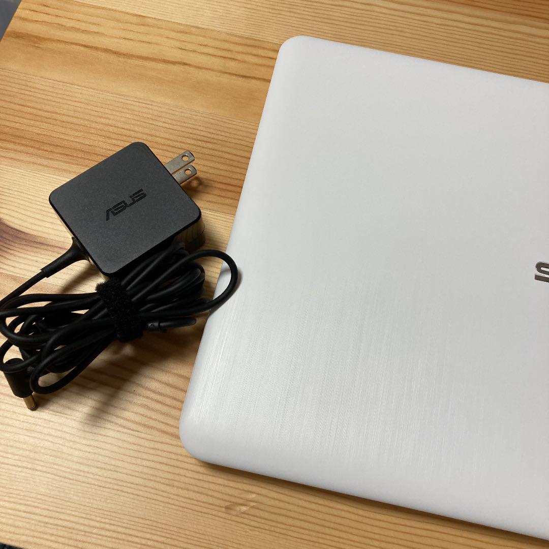 超激得在庫 ASUS Chromebook C300MA 82R3F-m16752531500 得価超特価