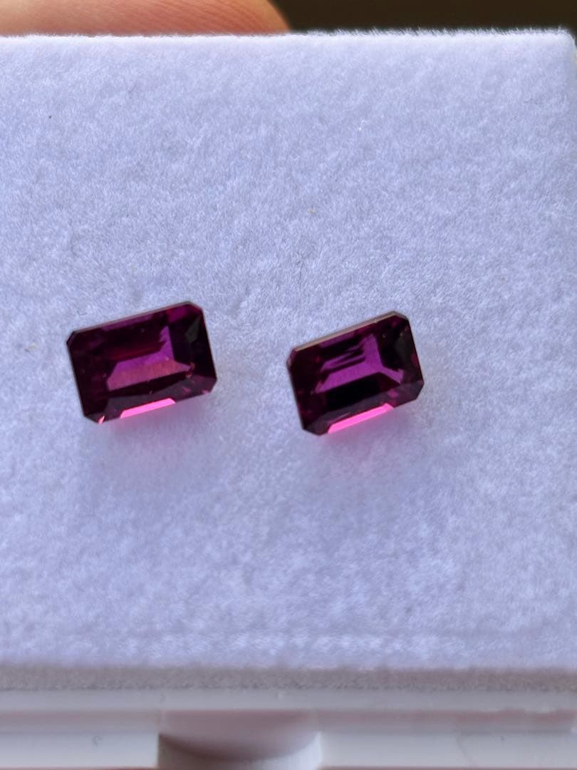 天然ロードライトガーネット 2ピース