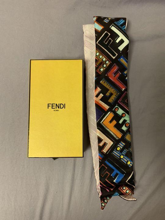 ファッション通販】 (最終値下げ) ツイリー スカーフ 箱付き fendi