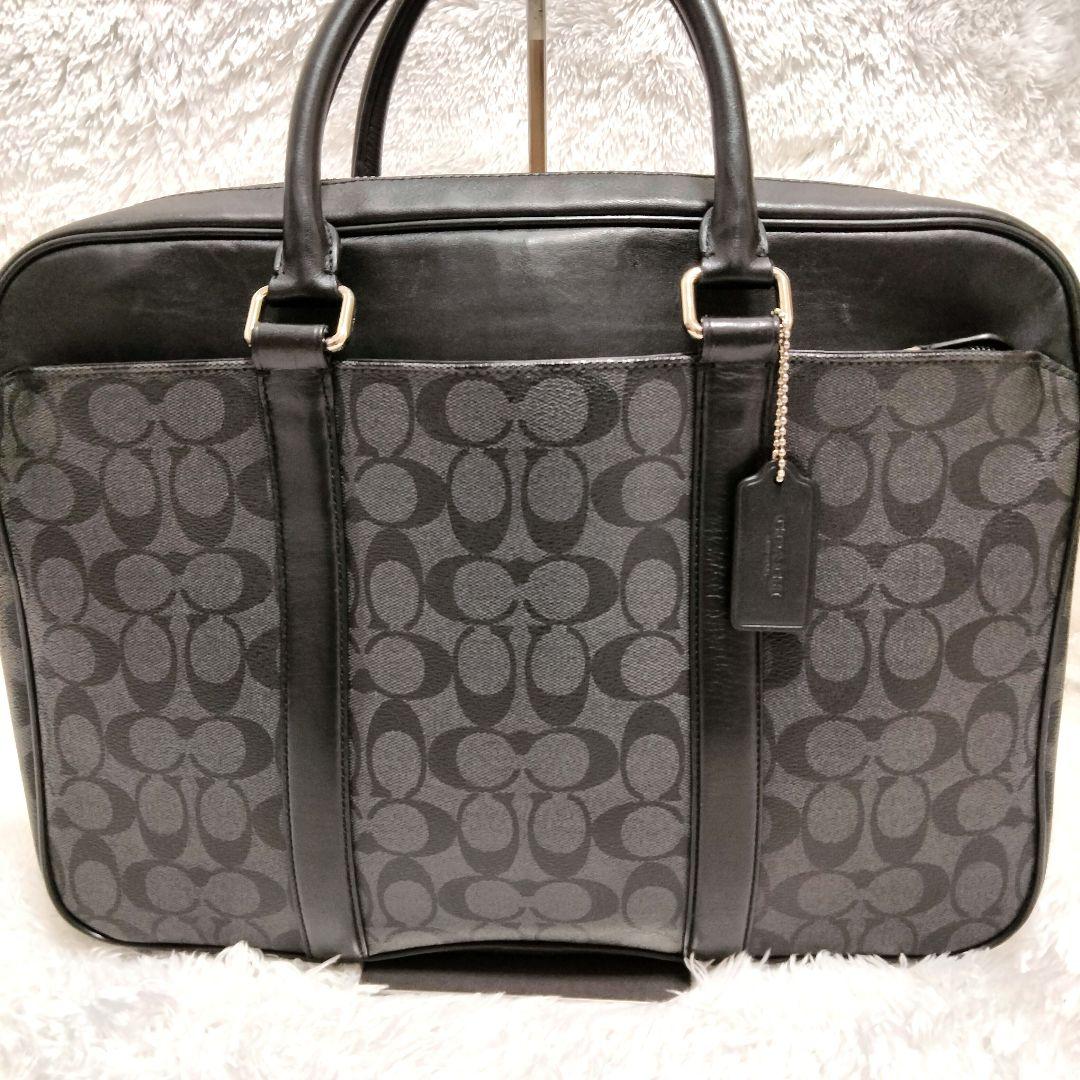 コーチ　ビジネスバッグ　2way 　レザー　黒　グレー　PVC シグネチャー