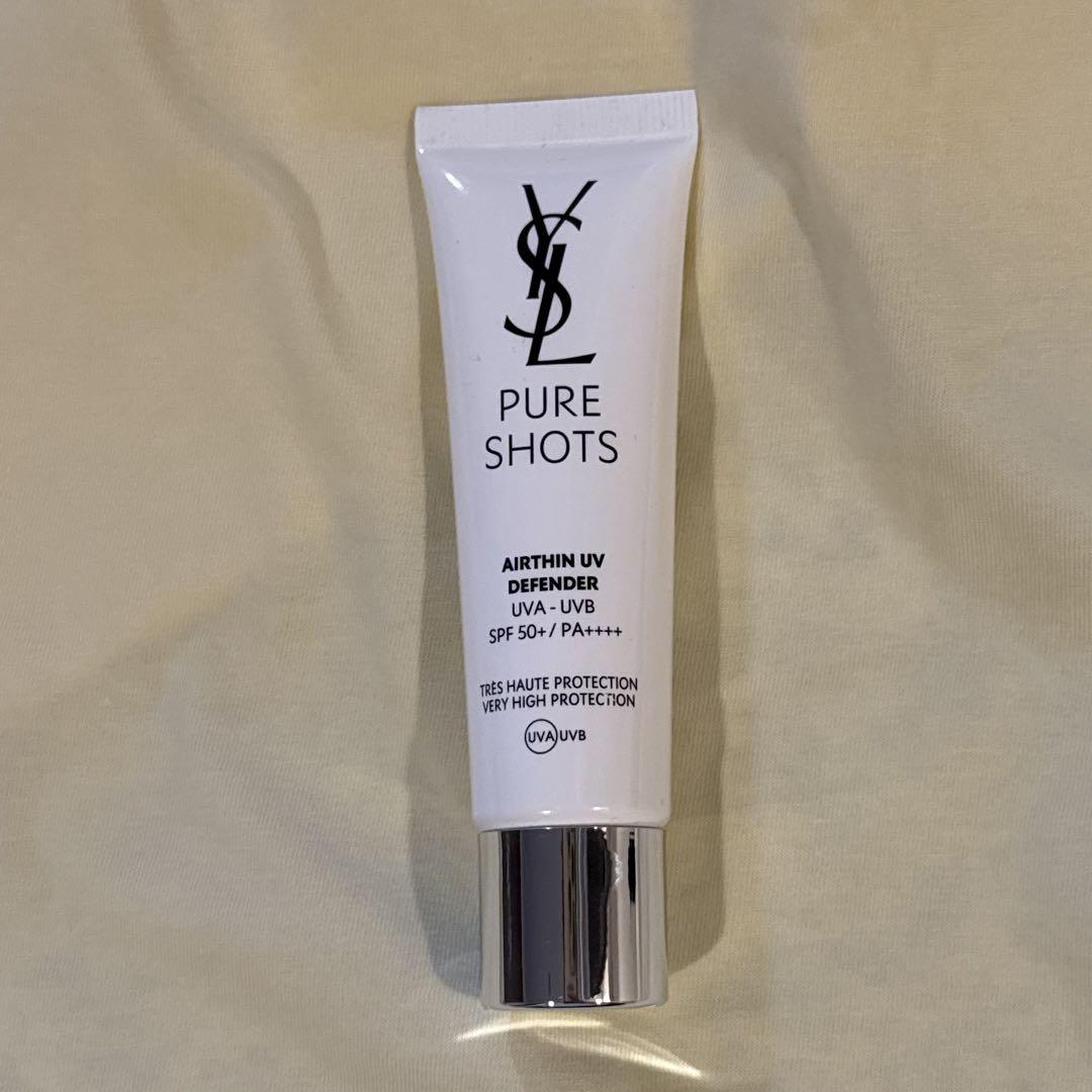 YSL ピュアショット エアリーライトU50