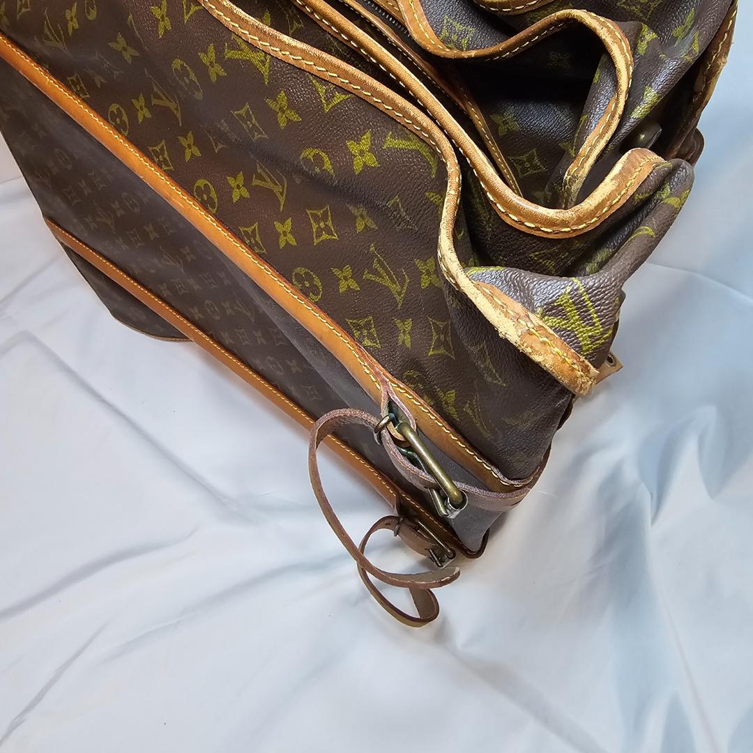 【入手困難】Louis Vuitton モノグラム　ガーメントケース