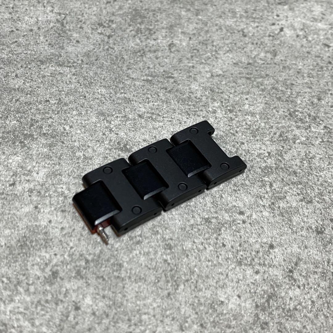 CASIO G-SHOCK GW-B5600 黒赤カラー