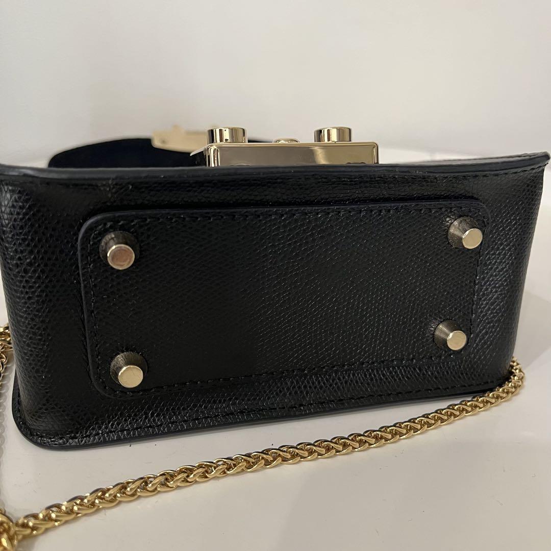 FURLA メトロポリス ブラック ショルダーバッグ