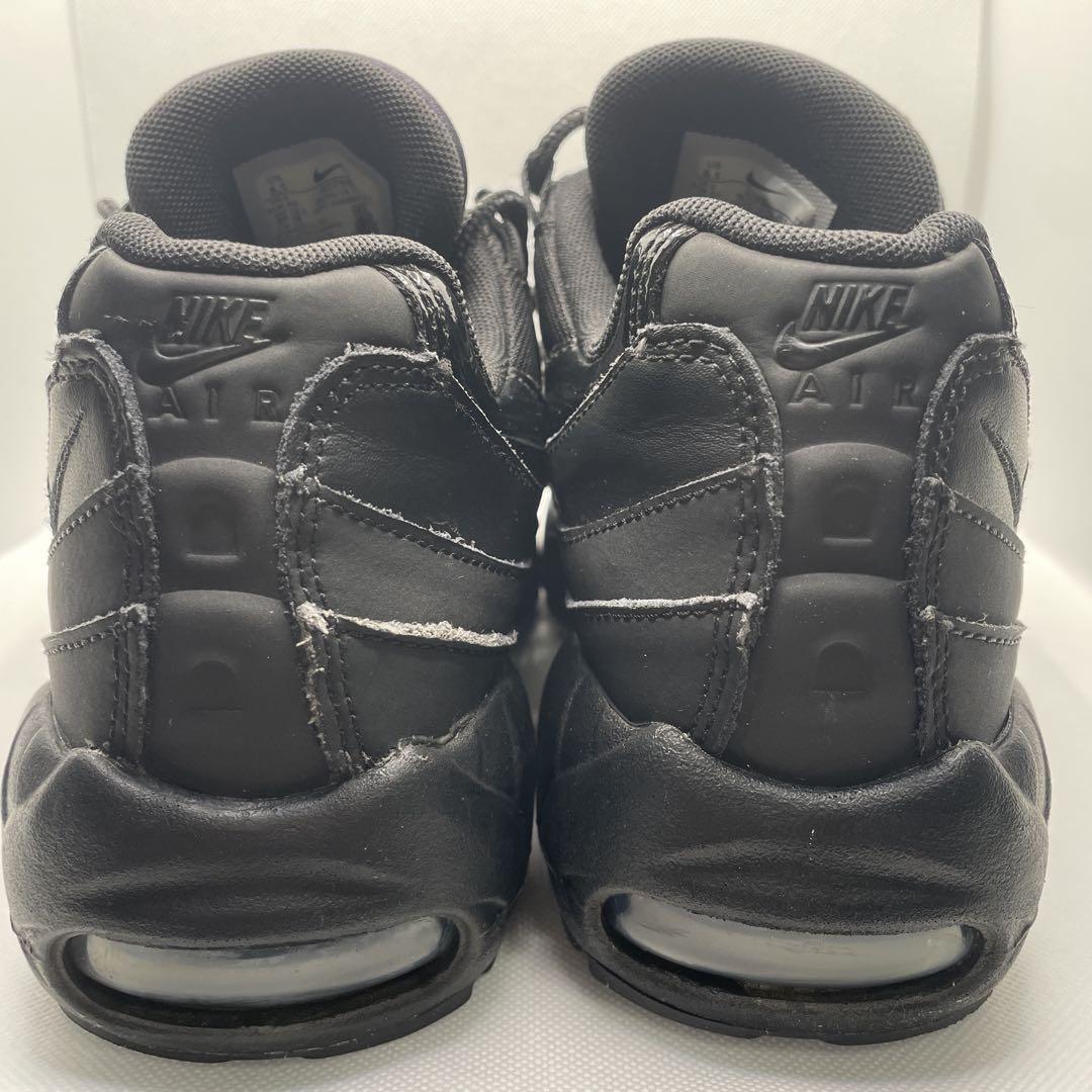 NIKE WMNS AIR MAX 95 トリプルブラック 25.5cm
