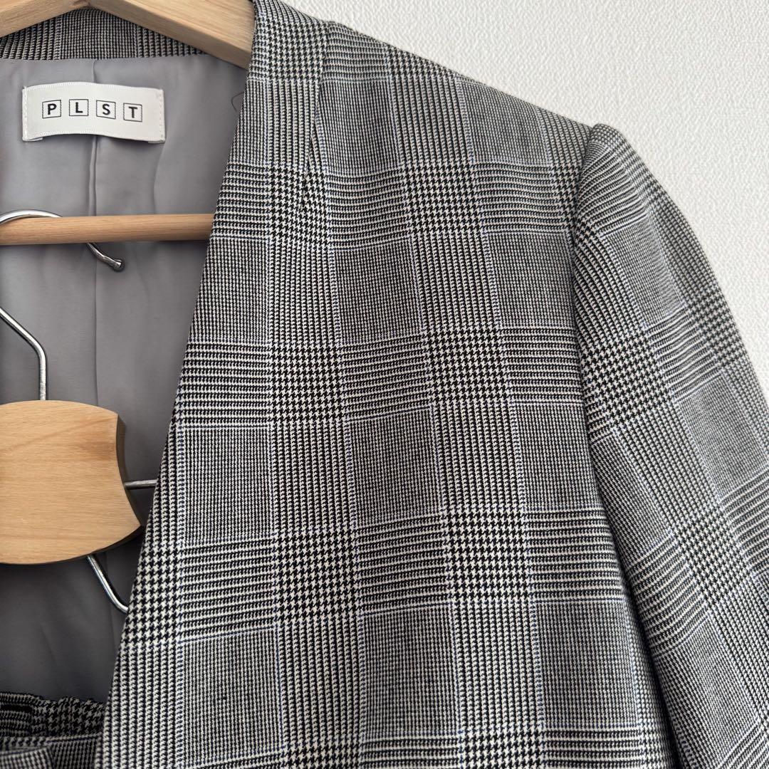 【美品】PLSTプラステ　ストレッチ ウォッシヤブルノーカラーチェック スーツ