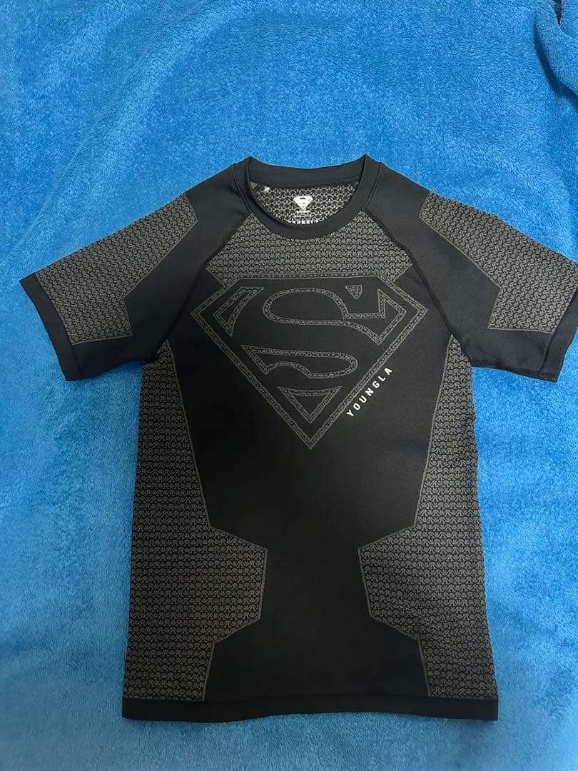 YOUNGLA スーパーマン コンプレッション TシャツL Gymshark