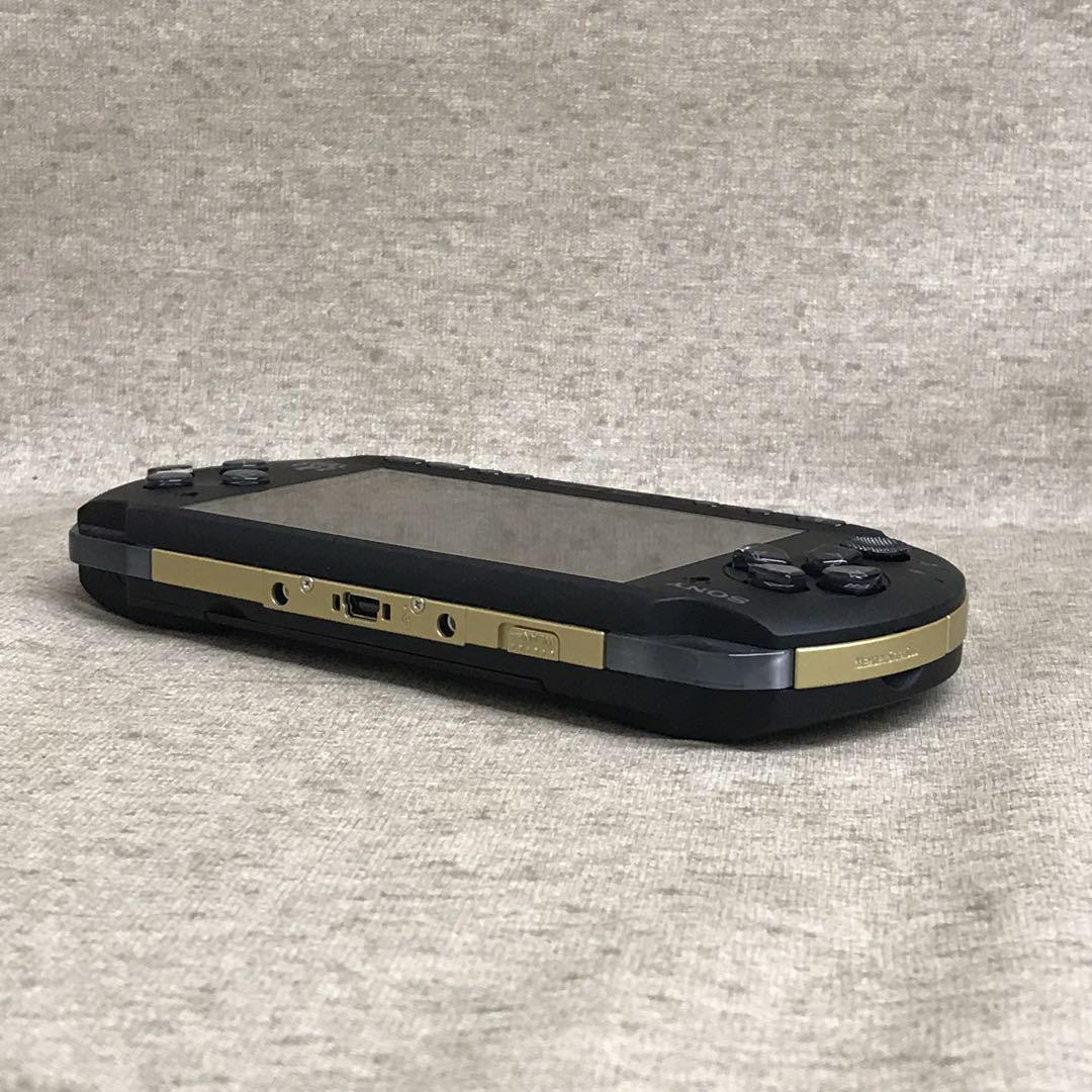 PSP-3000 MHB モンスターハンターポータブル3rd ハンターズモデル