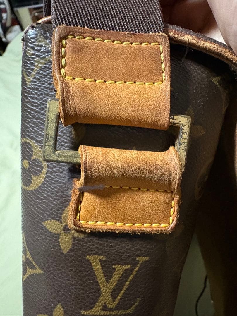 Louis Vuitton モノグラム ショルダーバッグ