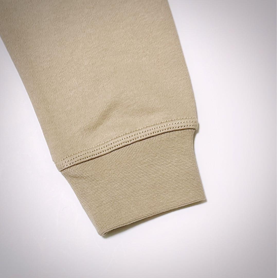 M 新品 NIKE ナイキ スウェット 刺繍ロゴ トレーナー 希少 ベージュ