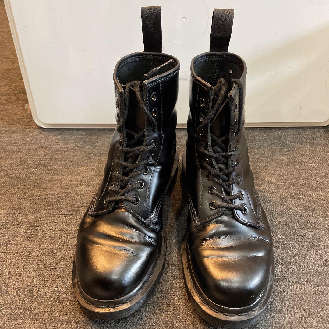 ドクターマーチンDr.Martens CORE 1460 8EYE BOOT