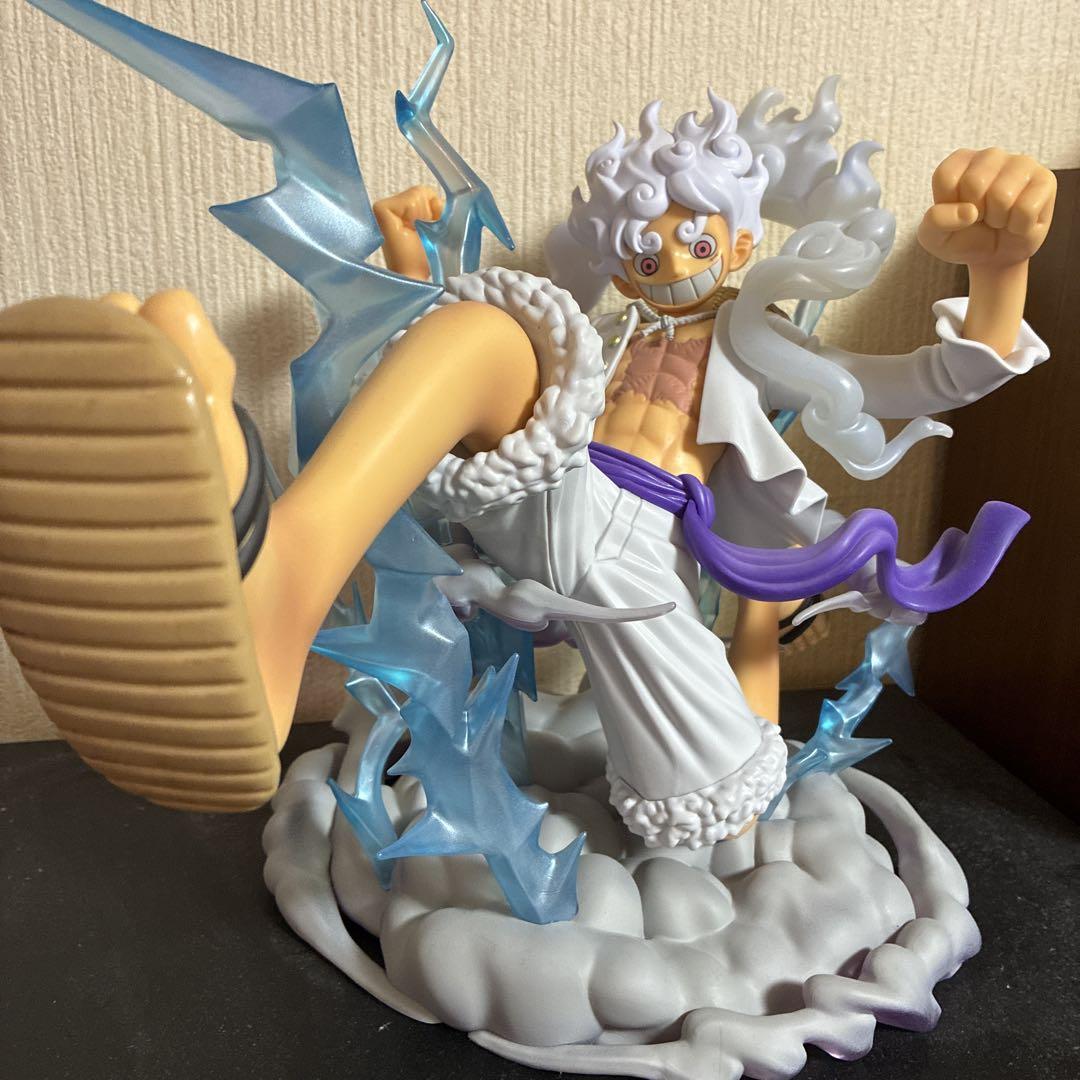 ワンピース　フィギュアーツzero カイドウ　双龍図　ルフィ　ギア5