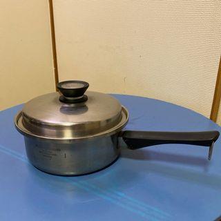 ステンレス 中型片手鍋 蓋付き