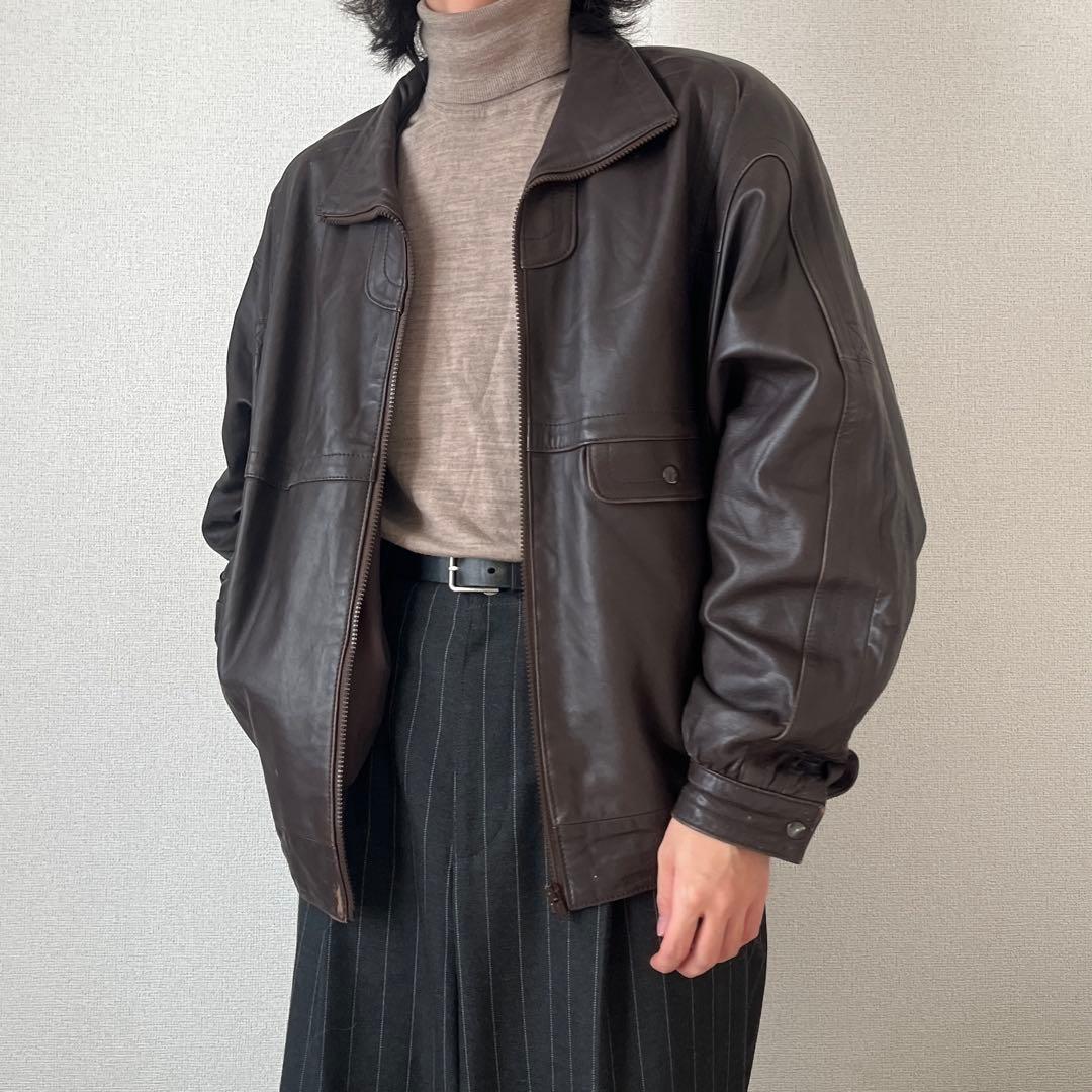 ヴィンテージ レザー ブルゾン 茶色 ボンバージャケット 美シルエット 90s レザージャケット 短丈 ラムレザー ブラウン 茶色 A-2デザイン 本