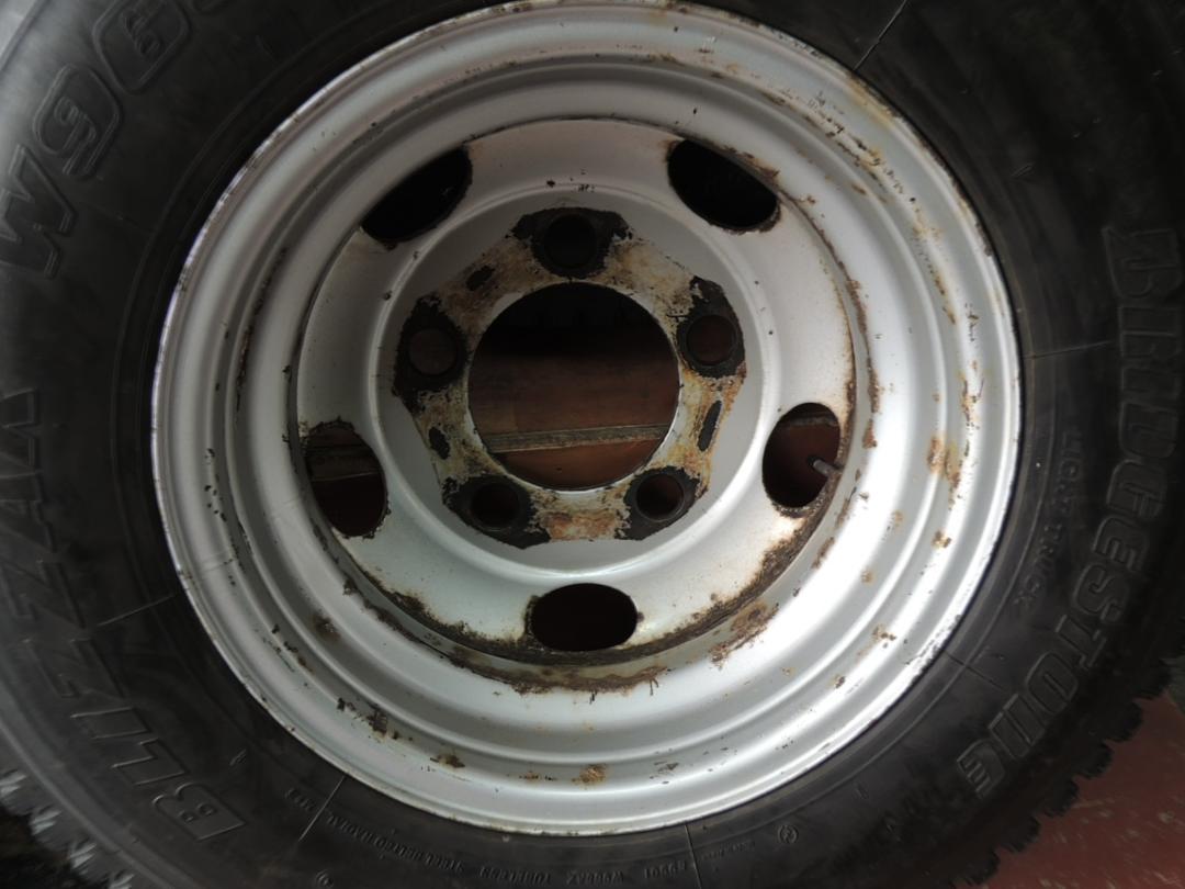 T284　205/85R16 LT　ブリヂストン　スタッドレス　6本　キャンター