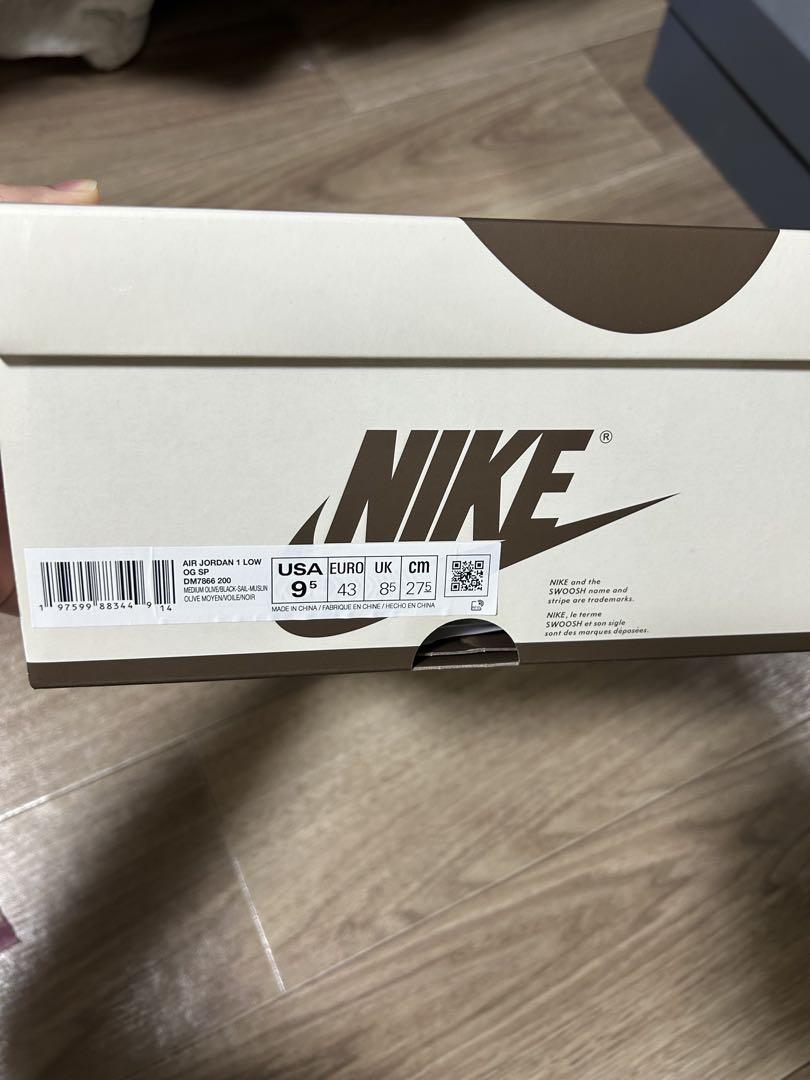 靴 Travis Scott Reverse Olive Jordan Low