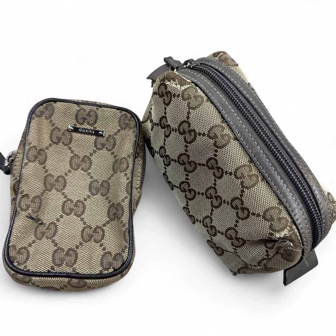 美品✨ 非売品 GUCCI グッチ ポーチ 3点まとめ GG柄 GUCCIグッチ☆希少！美品✨イチゴ柄のポーチ❣️ GGストロベリー