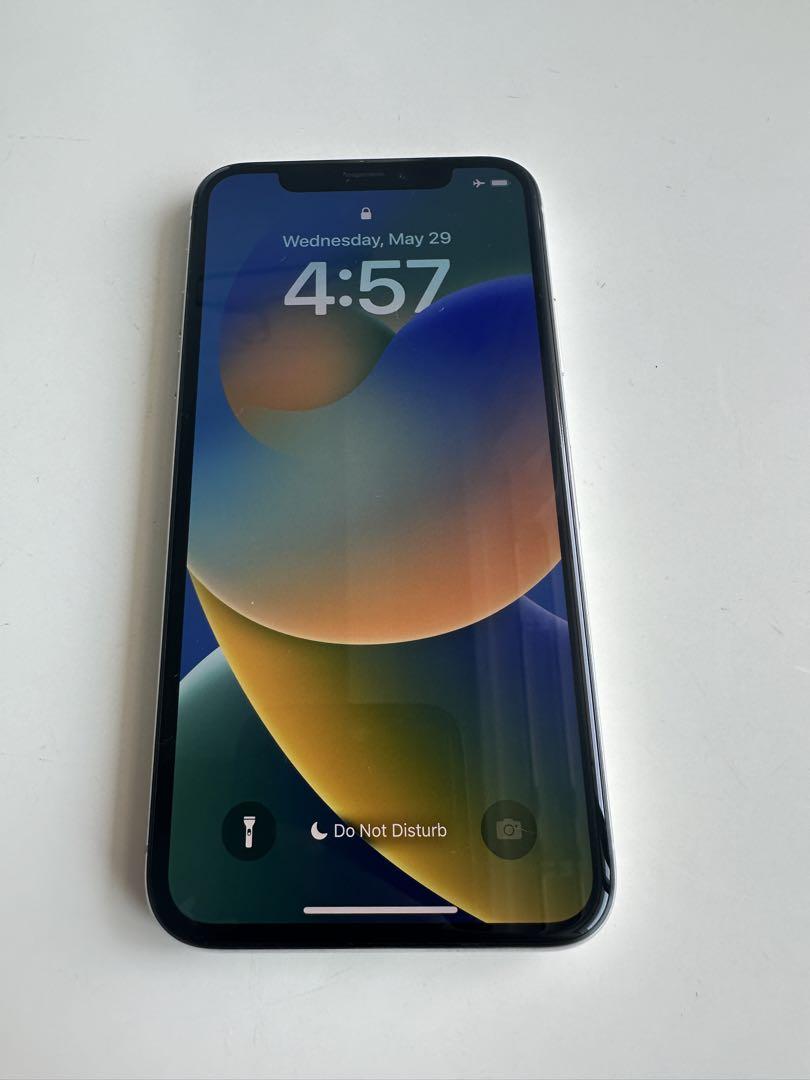 Apple - 【良品】iPhone X MQAY2J/A 64GB シルバー APPLE 〔中古〕iPhone X 64GB シルバー MQAY2J/A au対応端末 SIM