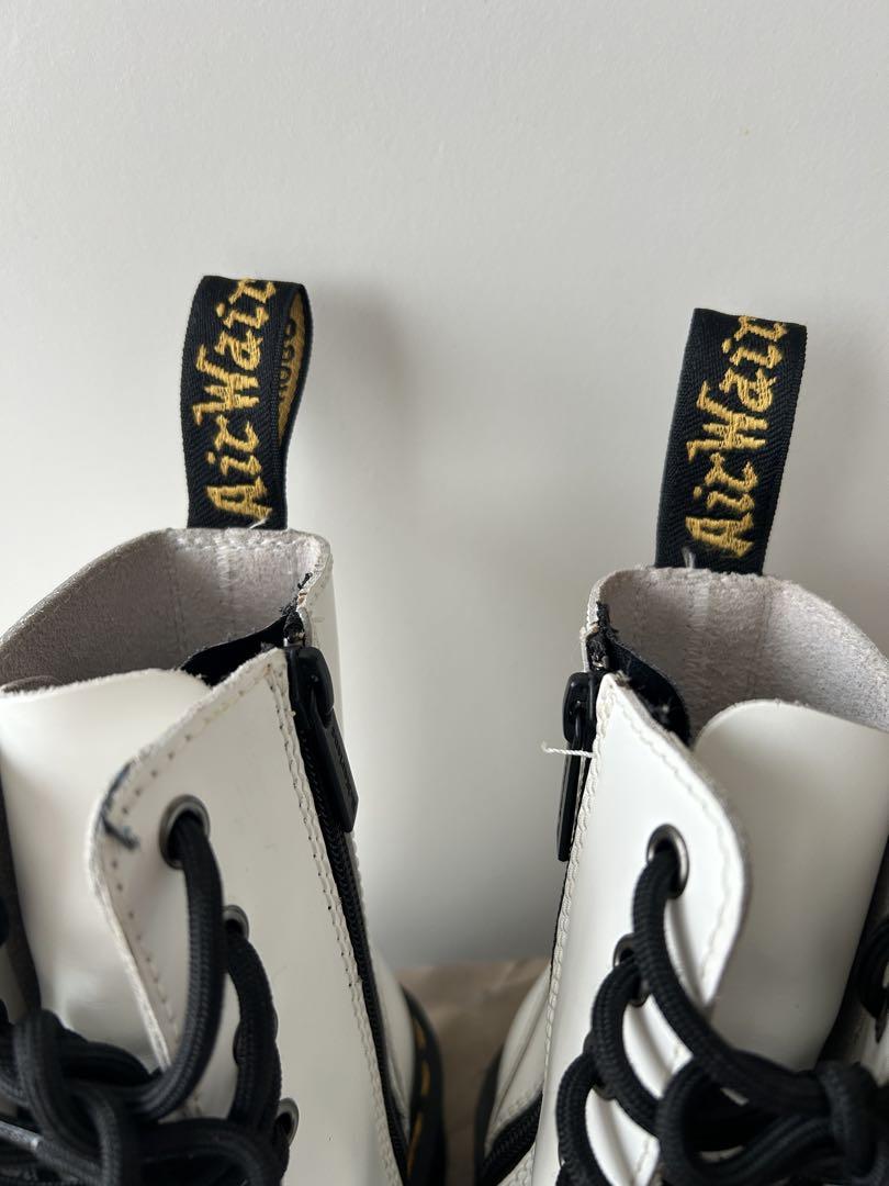 Dr.Martens JADON ホワイト　8ホール　厚底