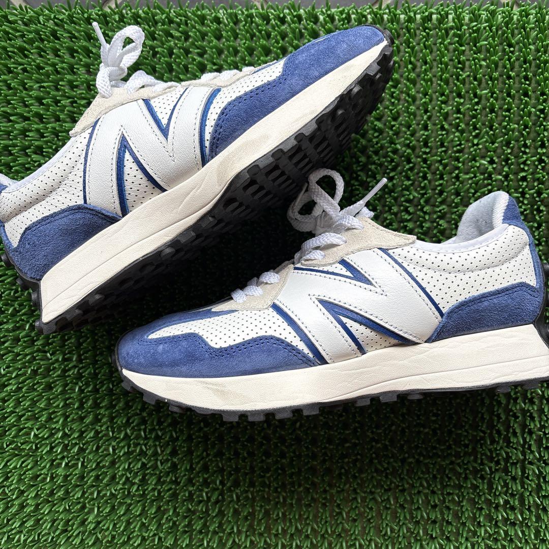 NEW BALANCE 327 