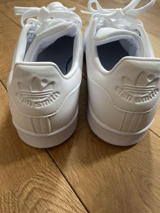 大人気販売中 adidas STAN SMITH メンズスニーカー 大人気販売中 adidas STAN SMITH メンズスニーカー