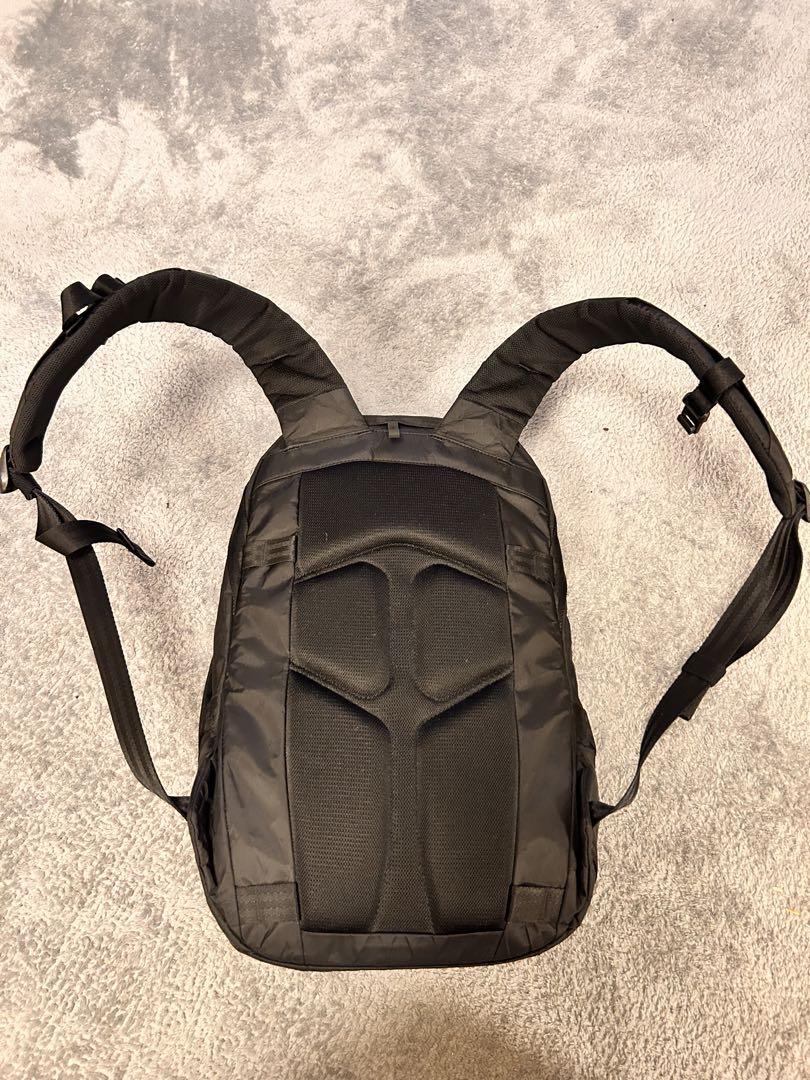 美中古　エイブルキャリー　デイリープラス　x-pac ブラック　21Ｌ