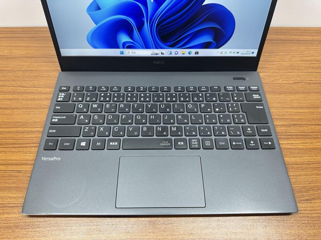 Windowsノート本体 1. NEC Versapro i7-10510 16Gb 512Gb