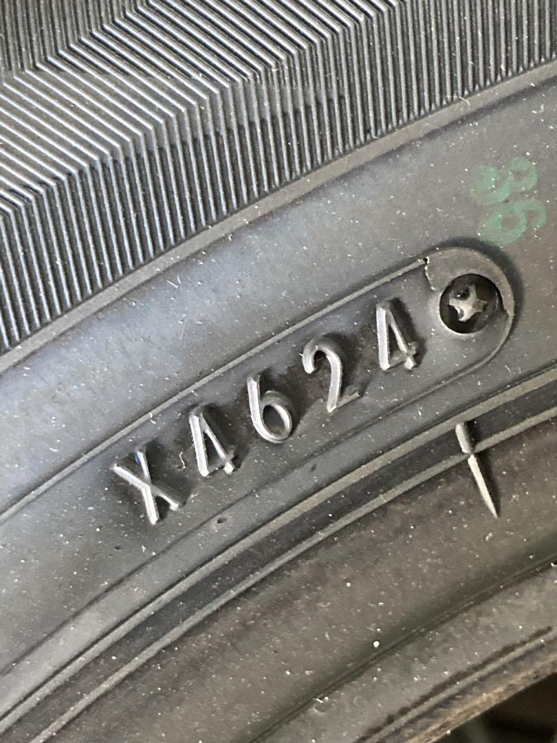 スタッドレス