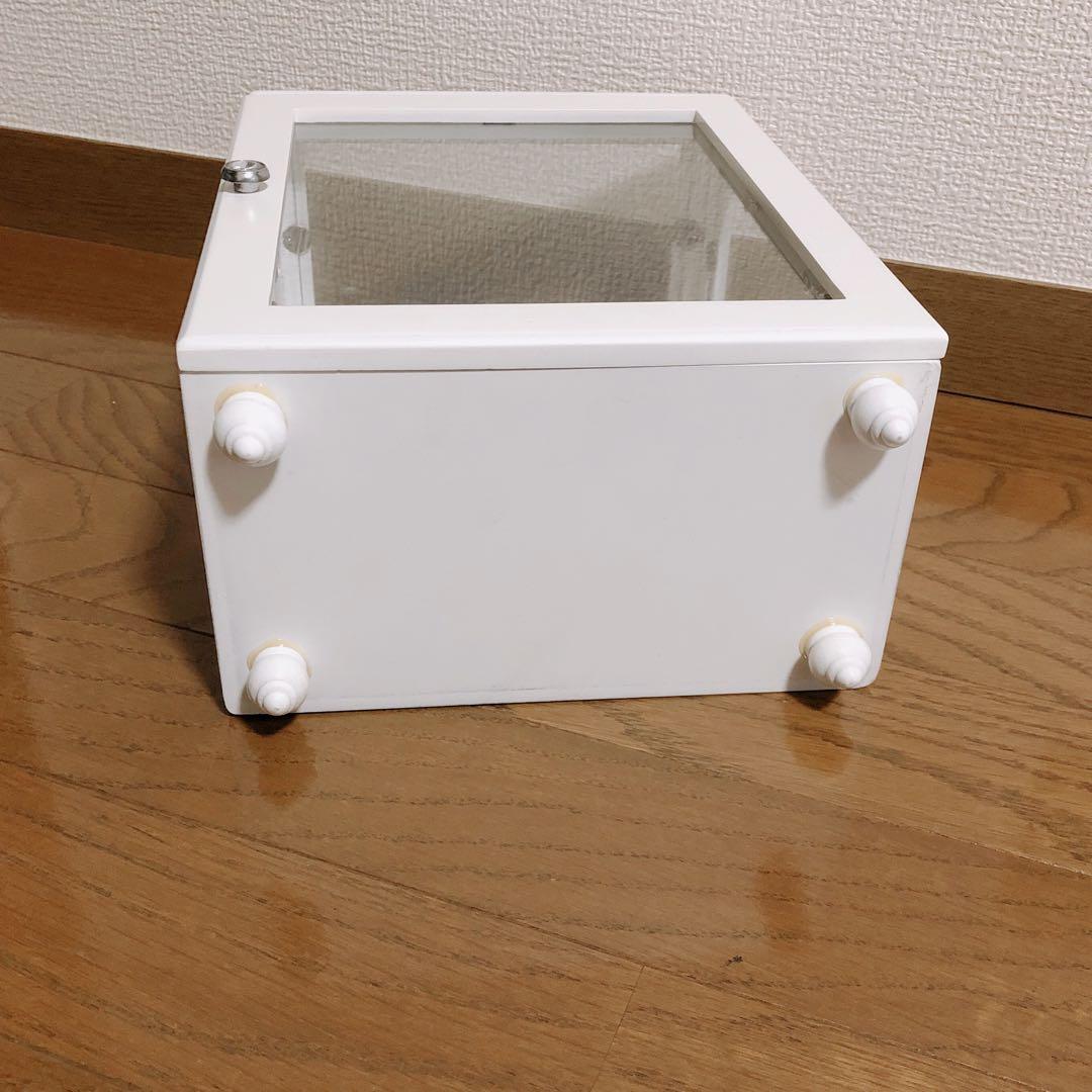 コレクションケース　ガラスケース　ディスプレイケース　ホワイト　ミニチュア