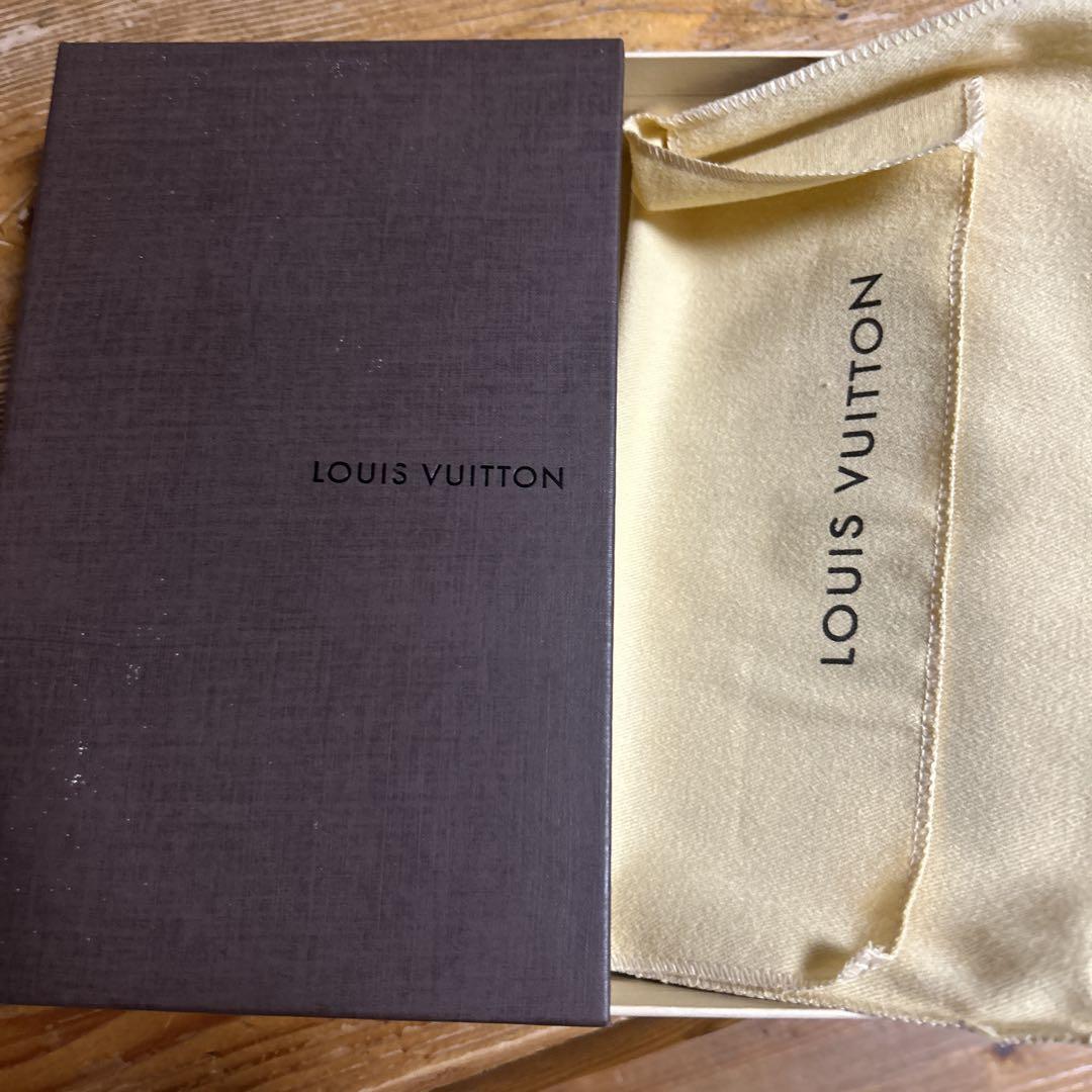 Louis Vuitton ヴェルニ　ボルドー系長財布