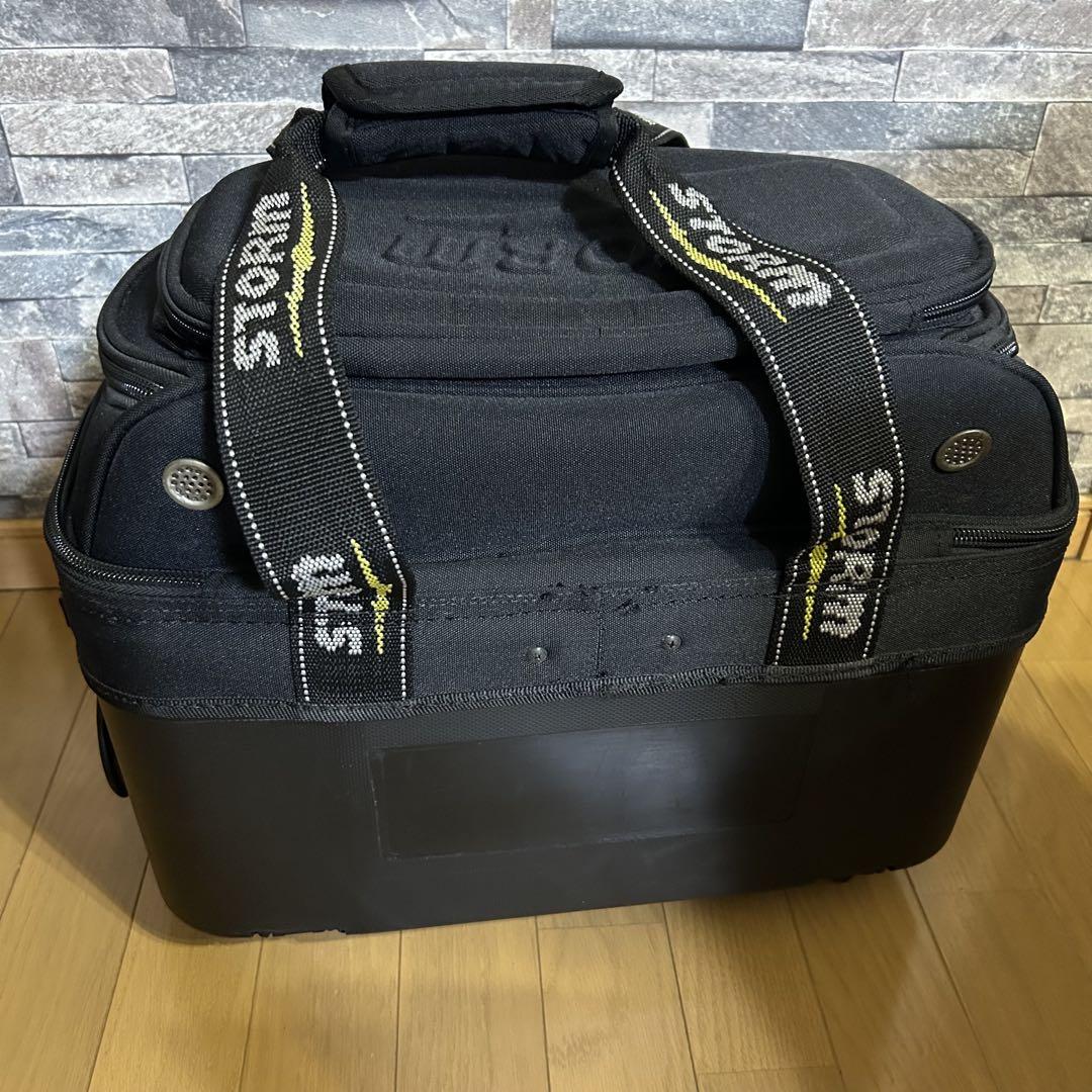 STORM 2ボールキャリーバッグ　送料込み値段