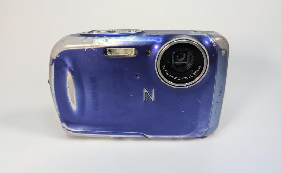 FinePix Z33WP コンパクトデジタルカメラ