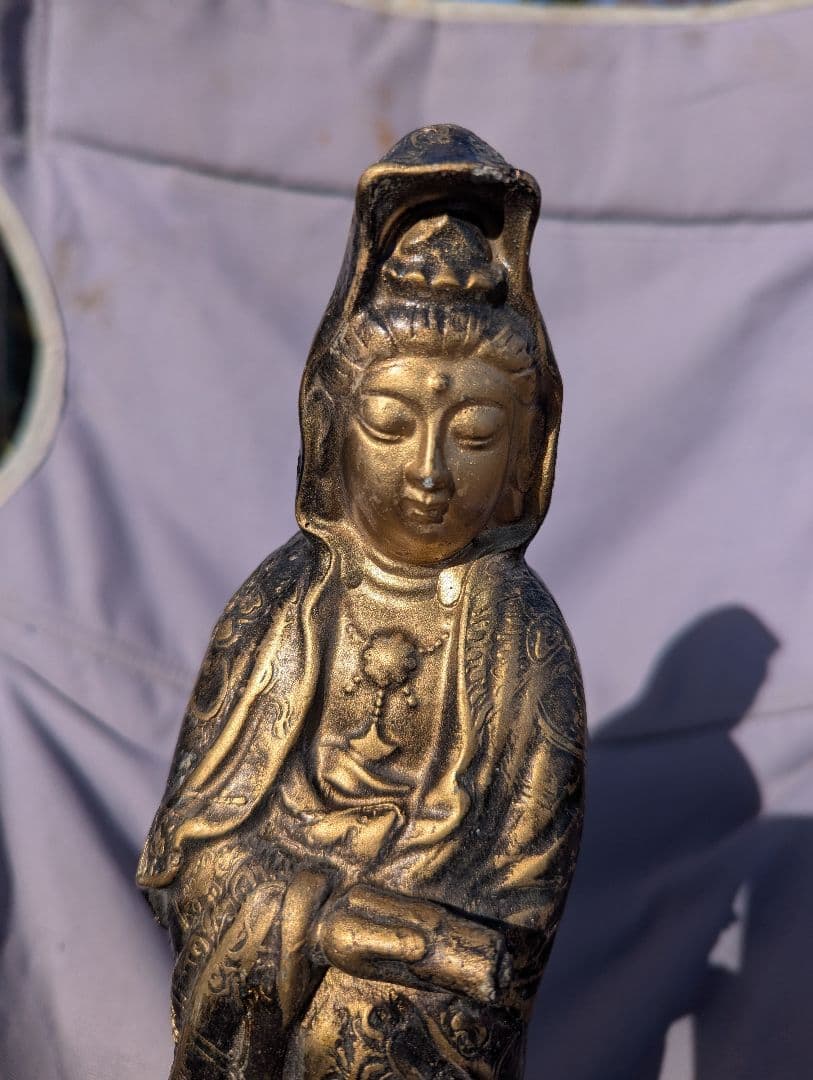 金色 観音像 繊細彫刻 アンティークインテリアやや傷や汚れあり