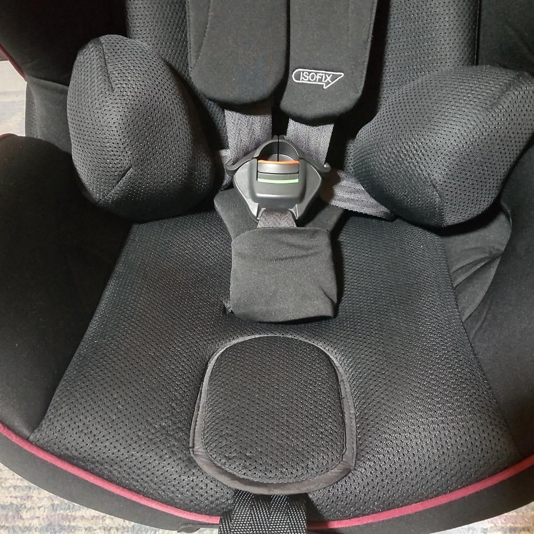 美品 Aprica フォームフィット ISOFIX 1～11歳