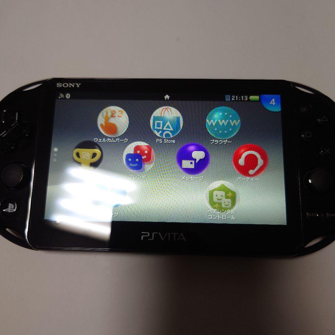 PS Vita PCH-2000 ブラック