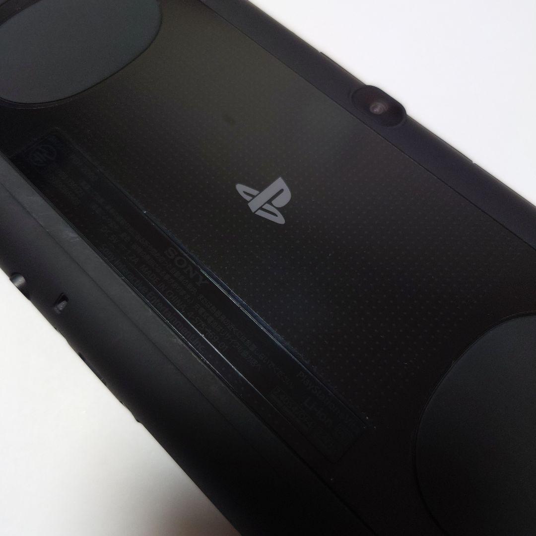PS Vita PCH-2000 ブラック