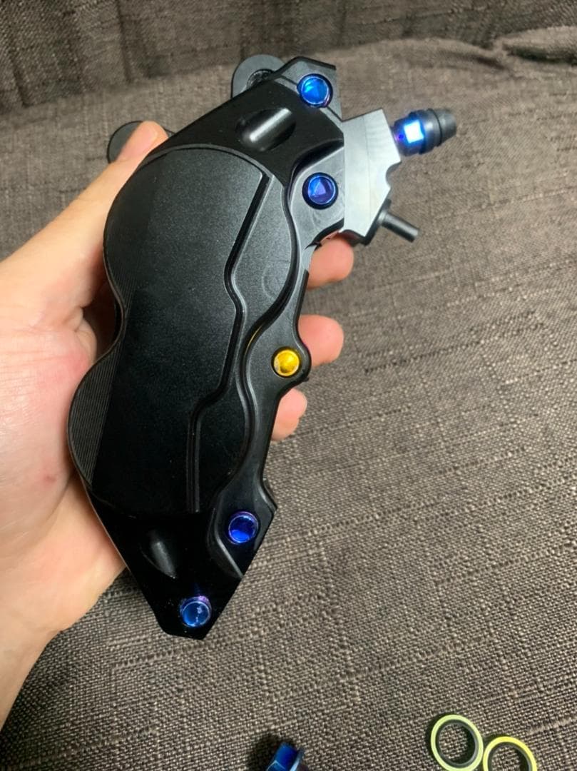 右黒】 台湾 RPM 40mm 4POT ブレーキキャリパー | www.fortischennai.com