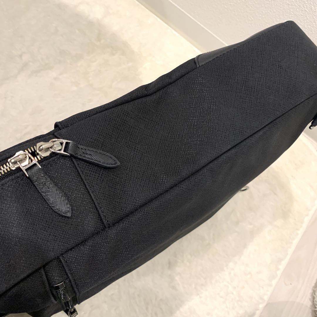 【美品】ペッレモルビダ レザー2way バックパック　ショルダーバッグ　ブラック