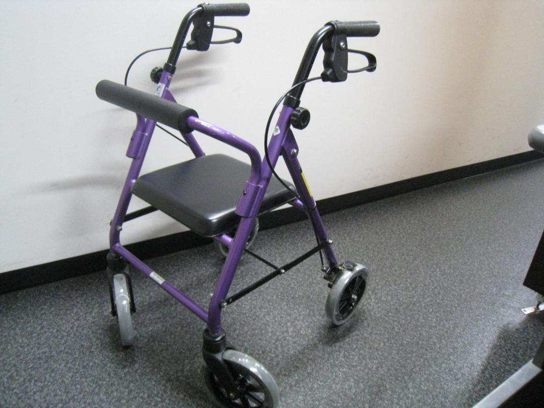 動作確認済】竹虎 ヒューマンケア ハッピーミニ 歩行車 歩行器