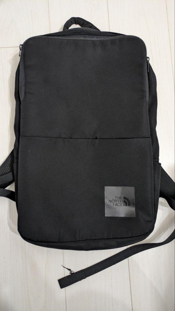 THE NORTH FACE Shuttle Series ブラックバックパック