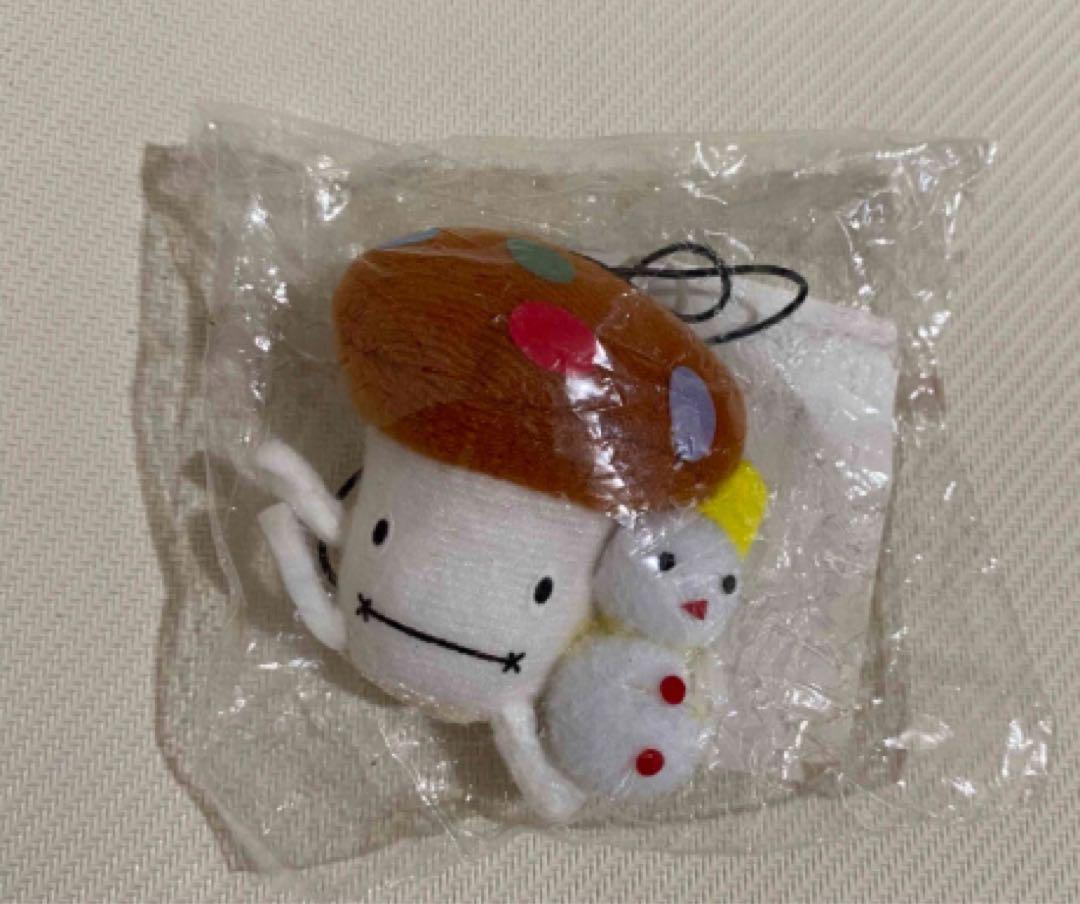 きのこ型ぬいぐるみ 雪だるま付き