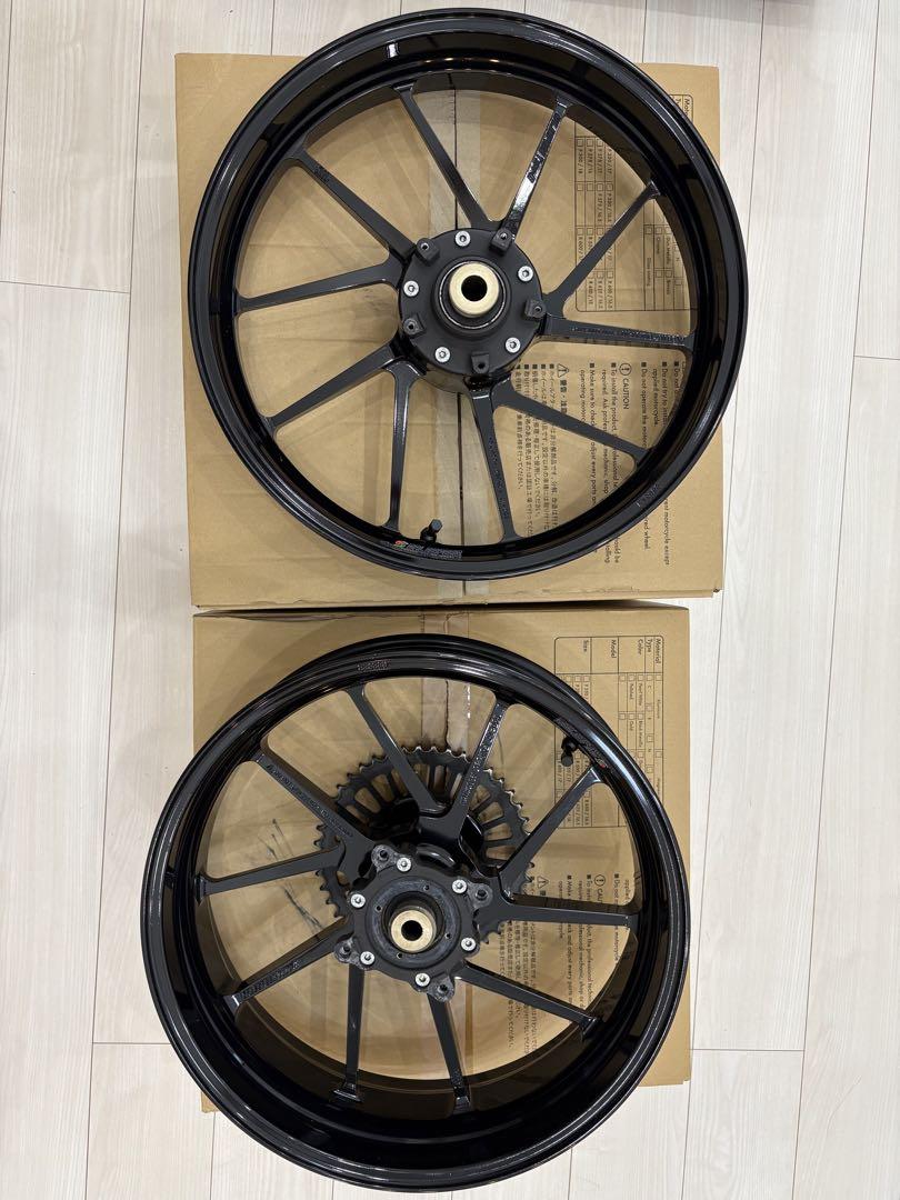 CB400SF GALE SPEED アルミニウム鍛造ホイール前後　スプロケットパーツ