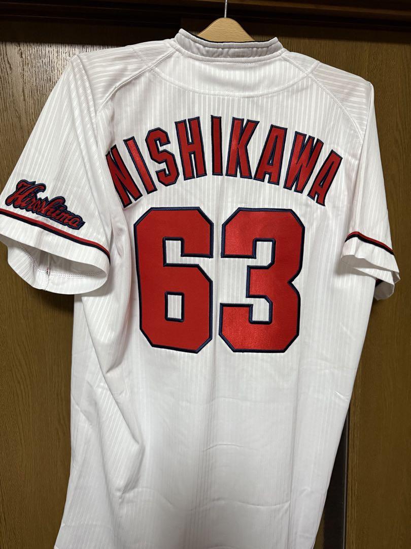 オリックス西川龍馬選手 カープ時代のサイン入りユニフォーム