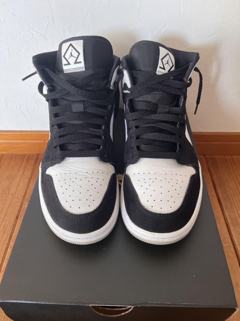 NIKEエアジョーダン1ミッドオメガ