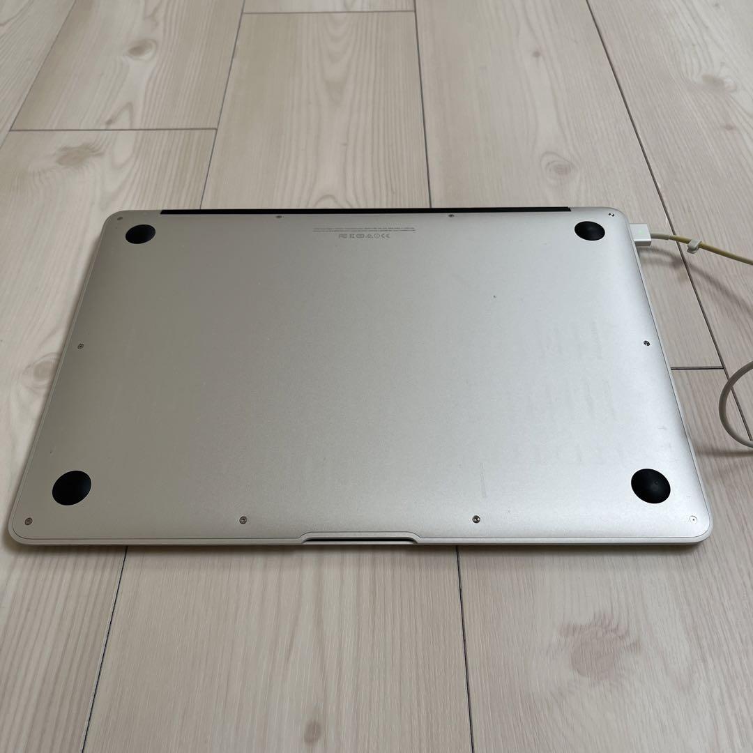 ジャンク品 バッテリー無し MacBook Air Model A1466激安