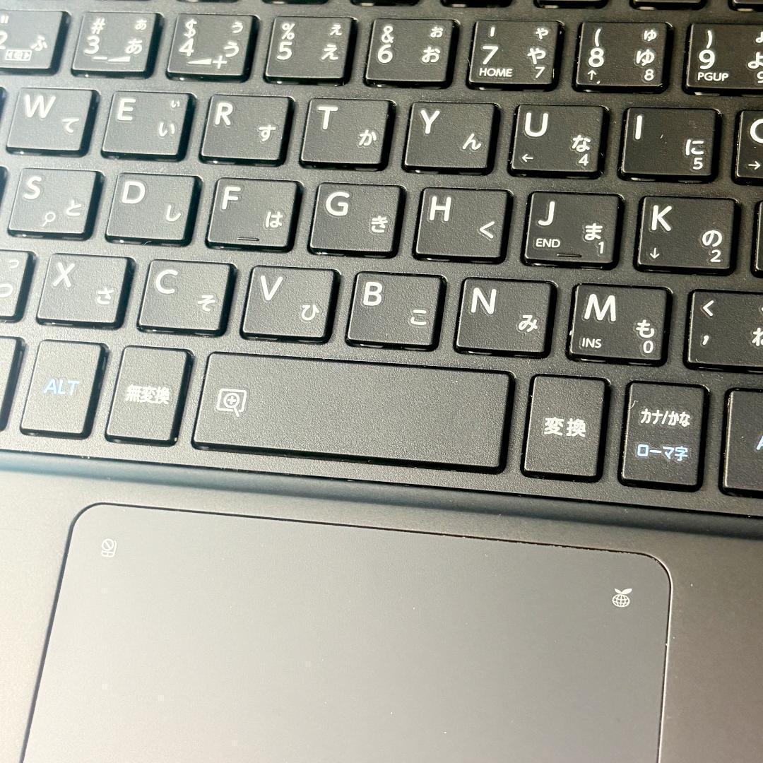 コンパクトでサクサク☆SSD・8GB・Core i5・オフィス付・ノートパソコン