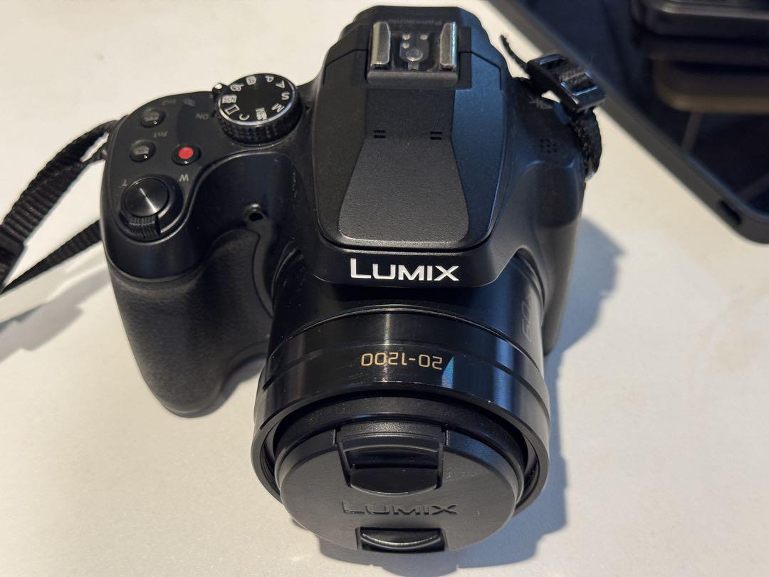 Panasonic LUMIX 60x光学ズームカメラ　DCFZ85